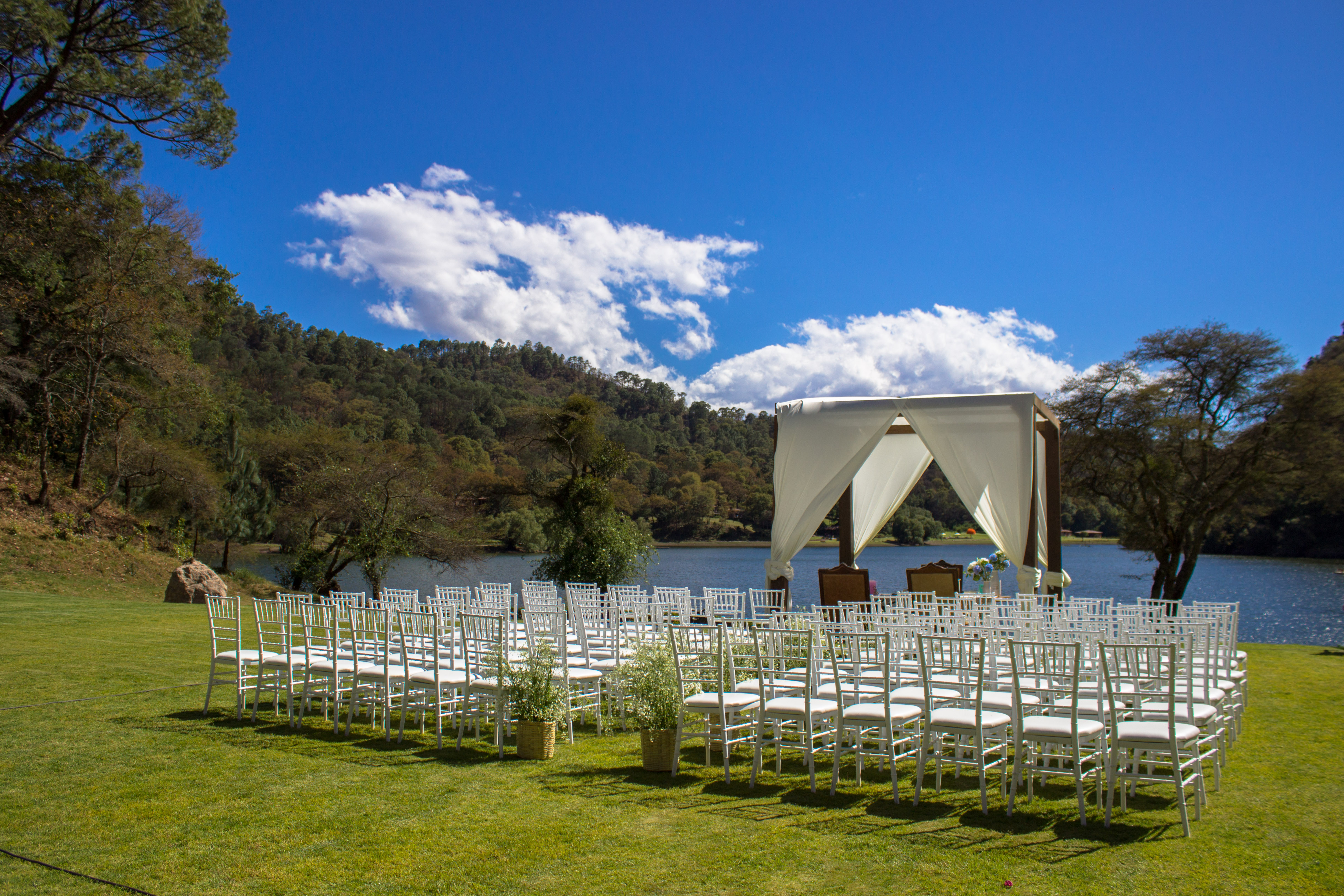Sierra Lago Wedding Ceremony Package